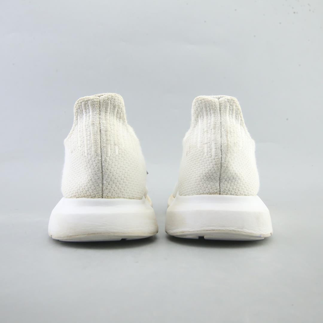 ADIDAS SWIFT RUN
