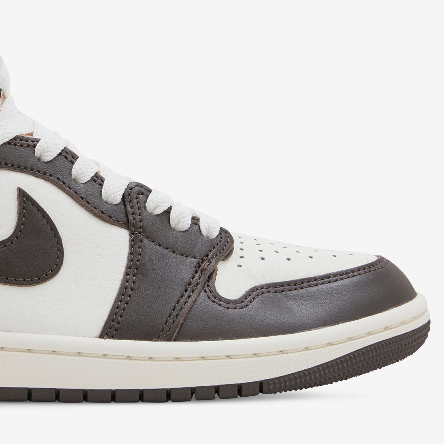 Women's Air Jordan 1 Retro High OG Baroque Brown | Sail | Light Madder Root