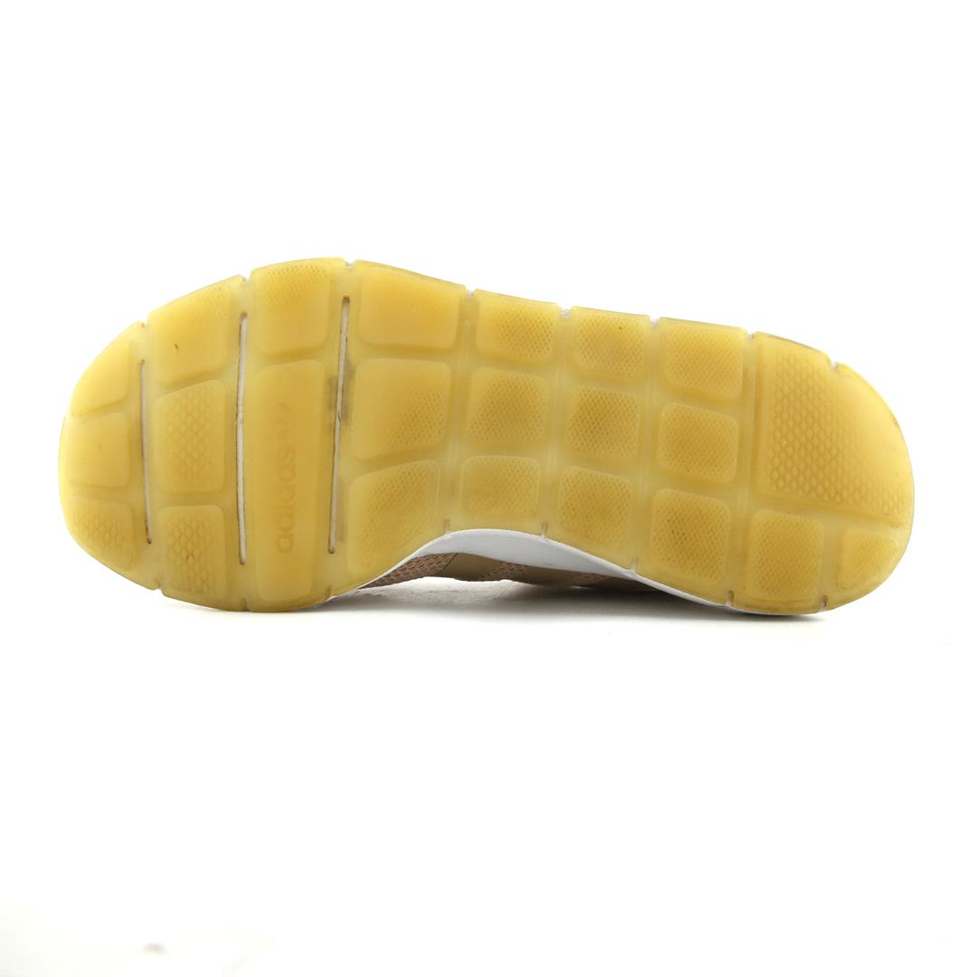 ADIDAS  SWIFT RUN