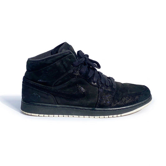 Nike Air Jordan 1 Retro Mid "Suit & Sneakers" Promo