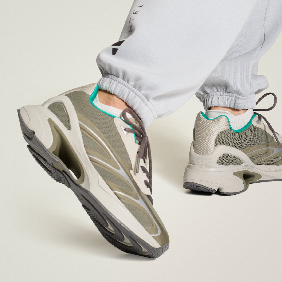 Women's adidas adidas by Stella McCartney Sportswear 2000 Shoes