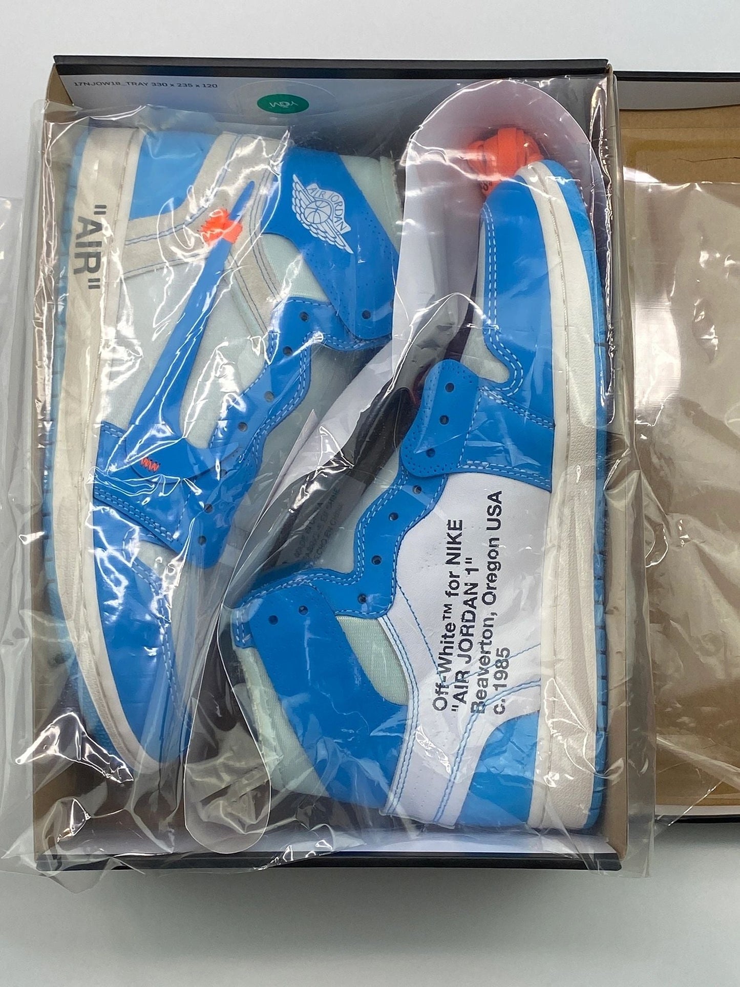 Nike Air Jordan 1 Off White UNC Size 10.5