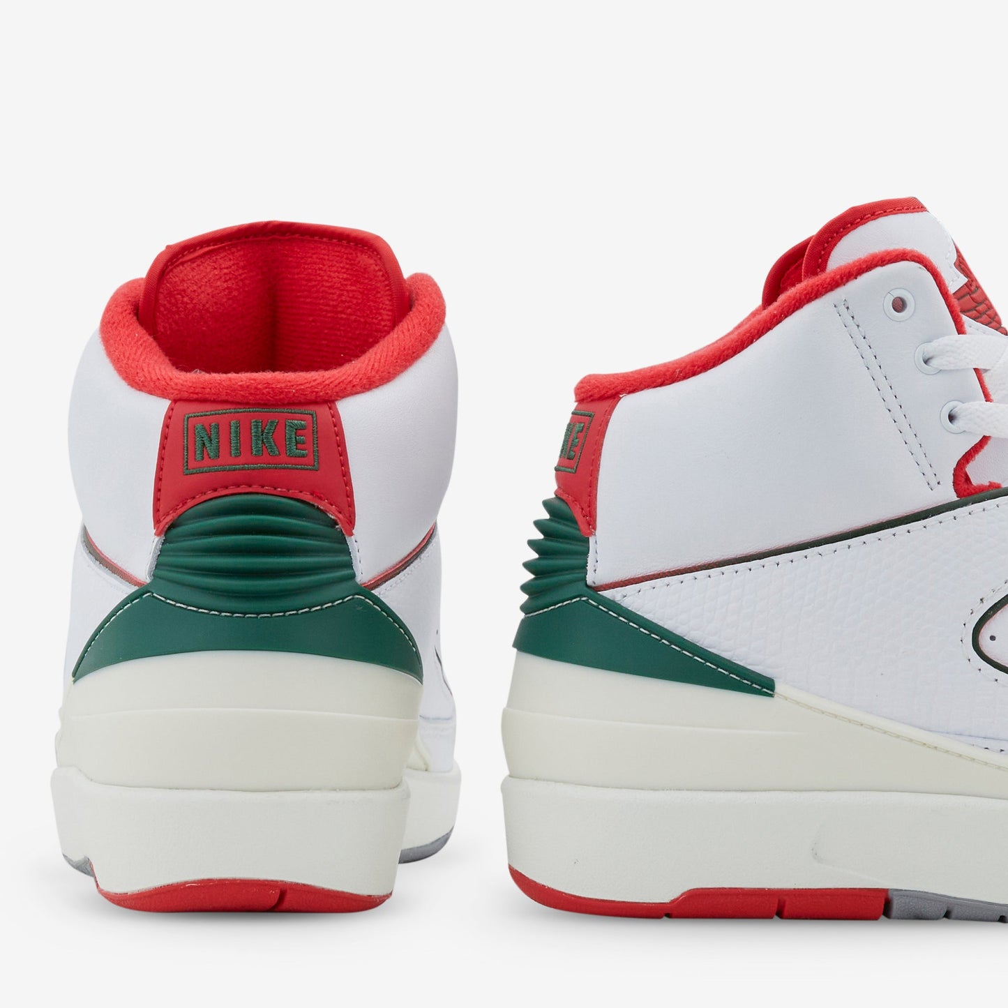 Air Jordan 2 Retro White | Fire Red | Fir | Sail