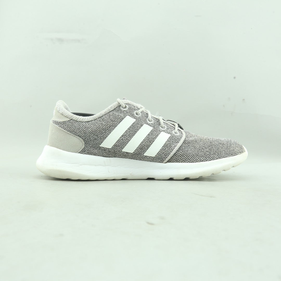 ADIDAS  CLOUDFOAM QT RACER